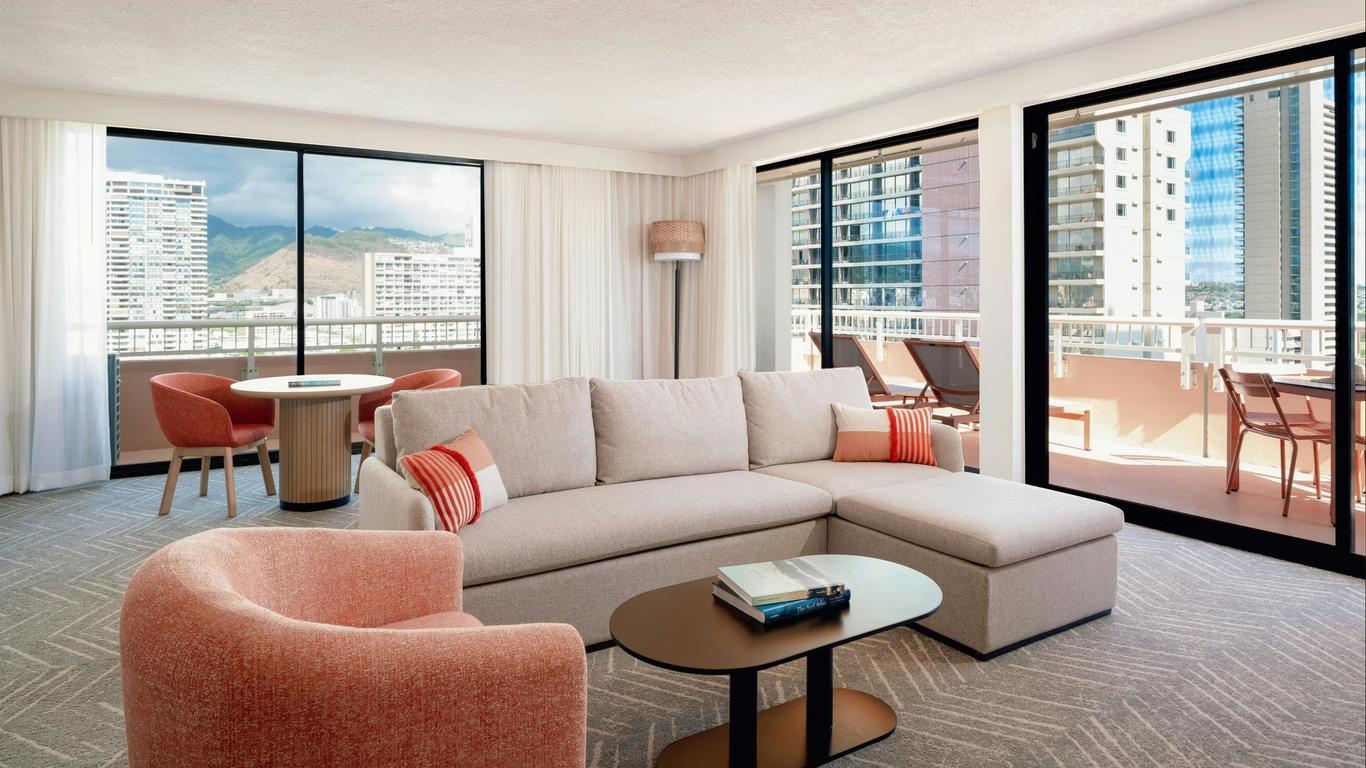 The Ambassador Hotel of Waikiki, Tapestry Collection by Hilton
