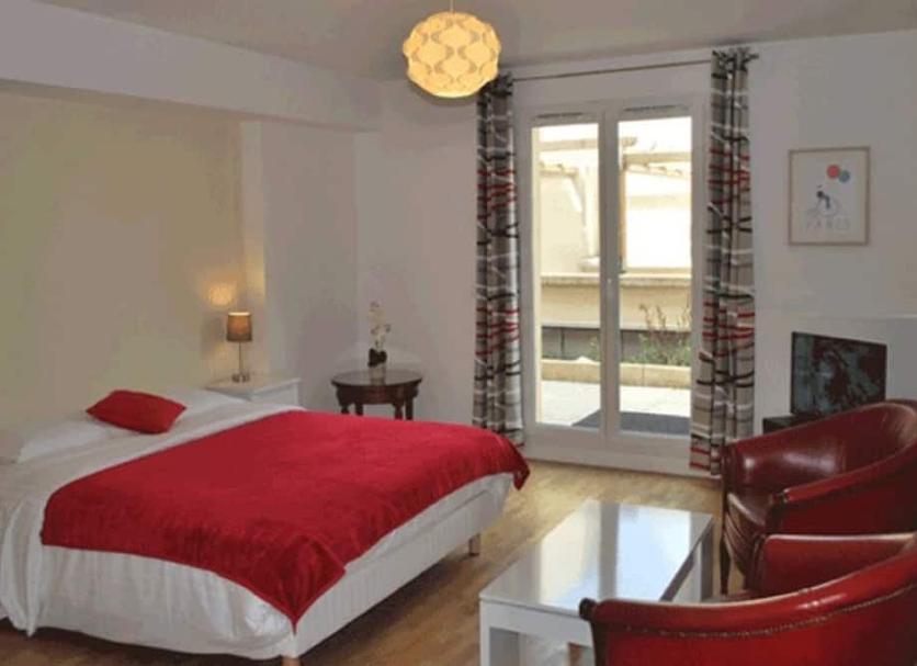 Bedroom Photo