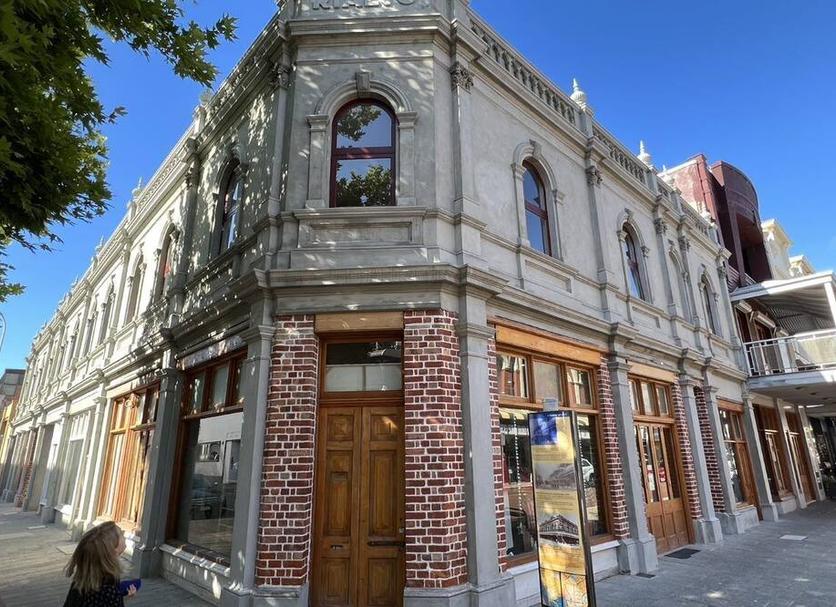 Building Photo