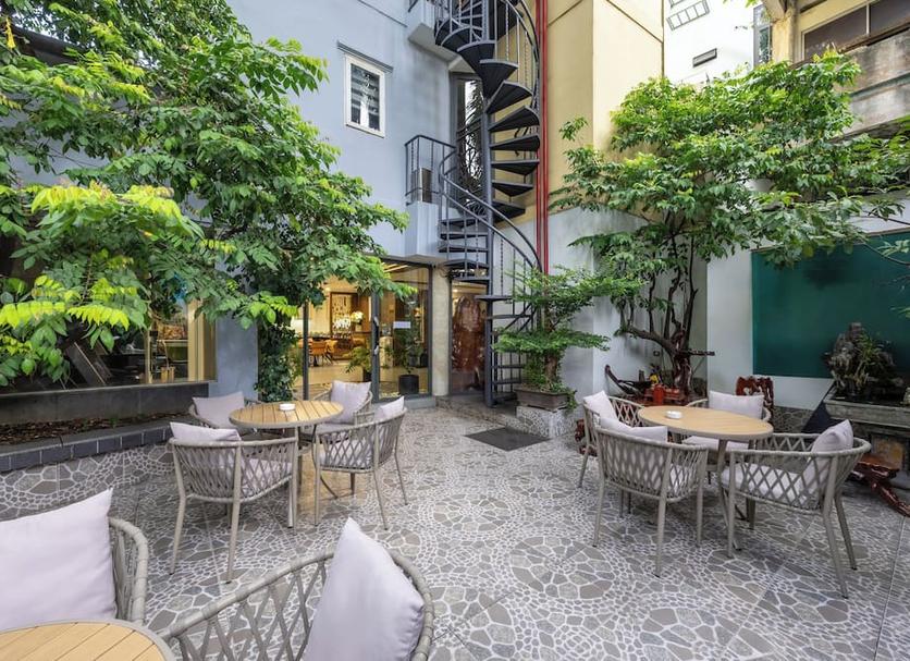 Patio Photo