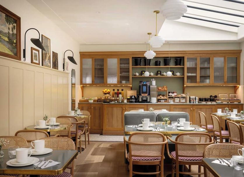 Restaurant Photo