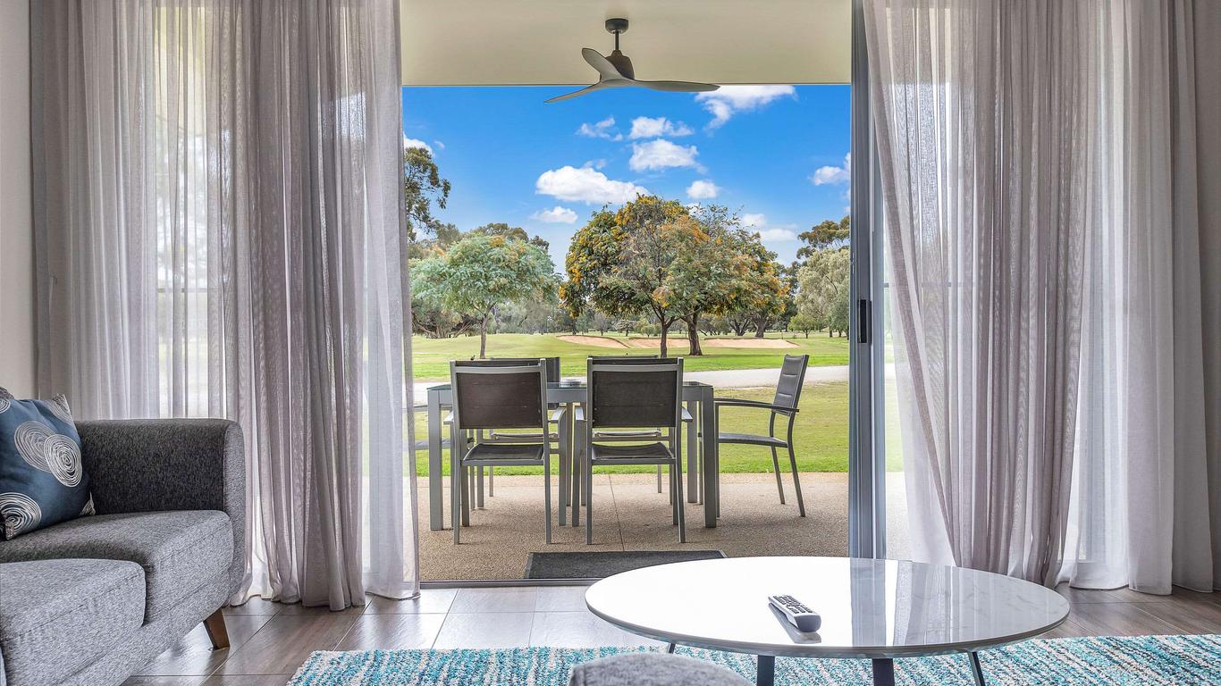 Comfort Suites Clubarham Golf Resort