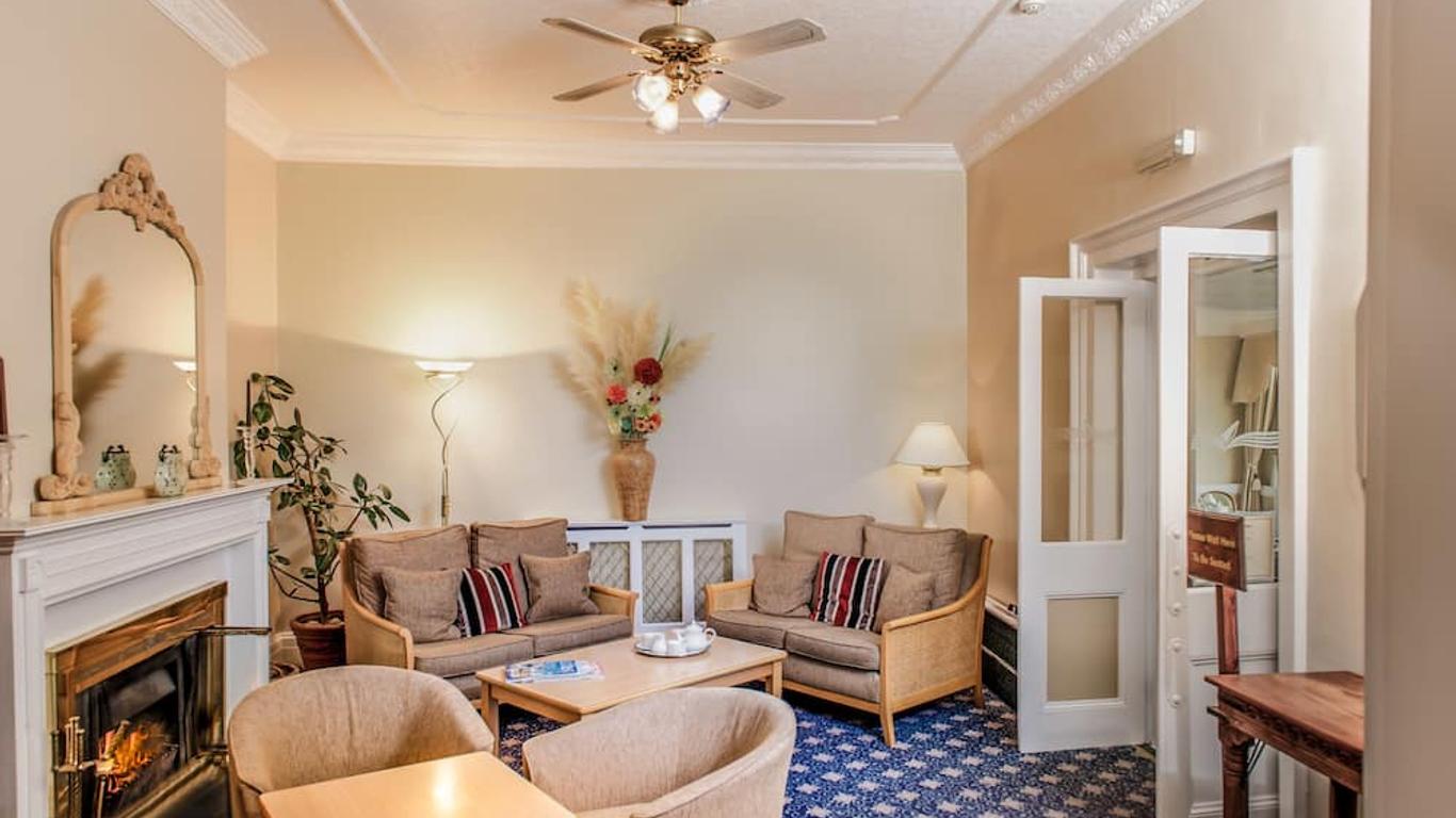 Best Western New Holmwood Hotel