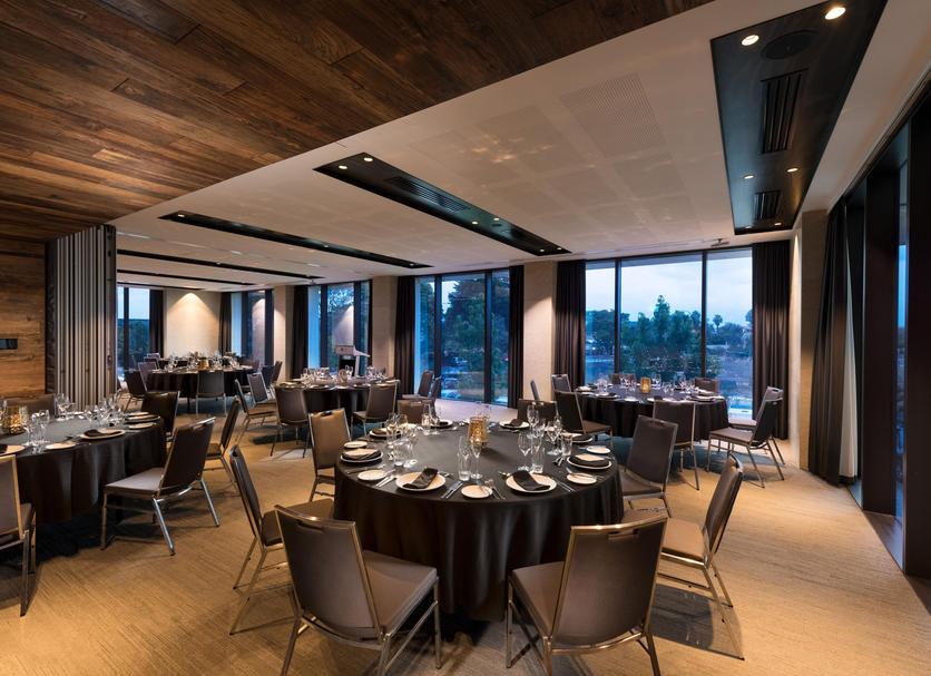 Banquet hall Photo