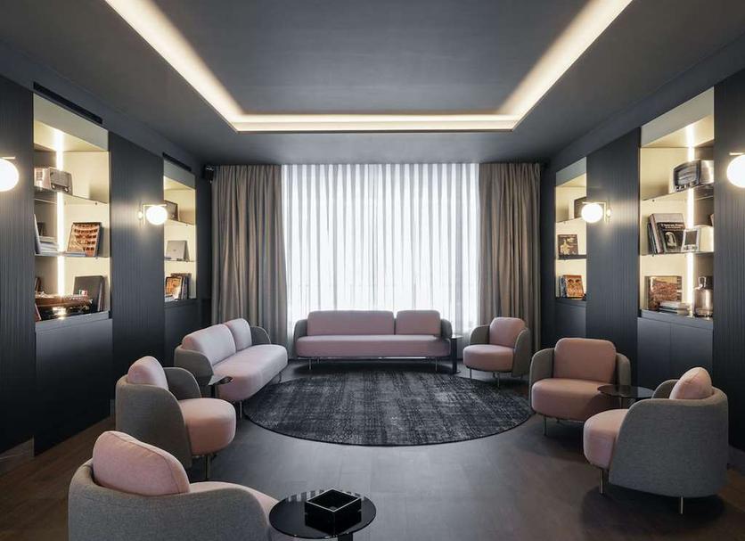 Lounge Photo