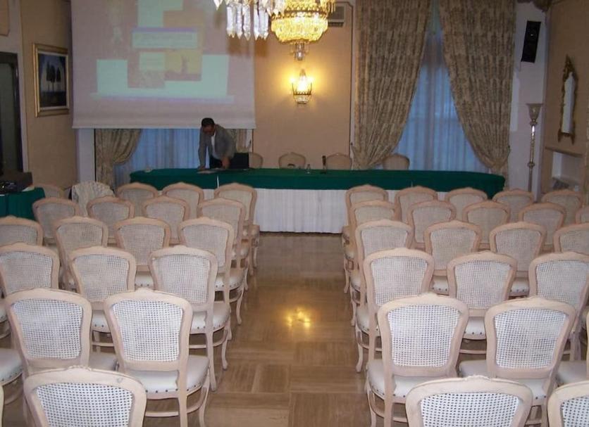Conference room Photo