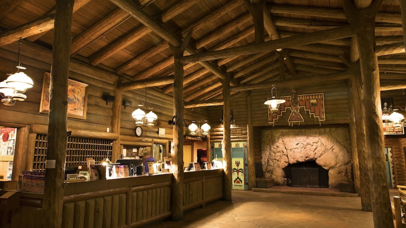 Bright Angel Lodge From $129. Grand Canyon Village Hotel Deals & Reviews -  Kayak