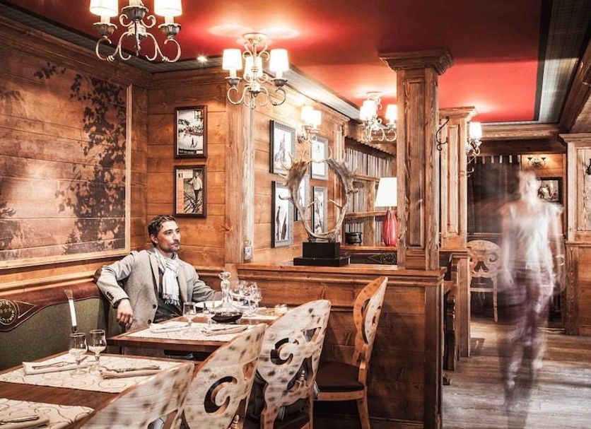 Restaurant Photo