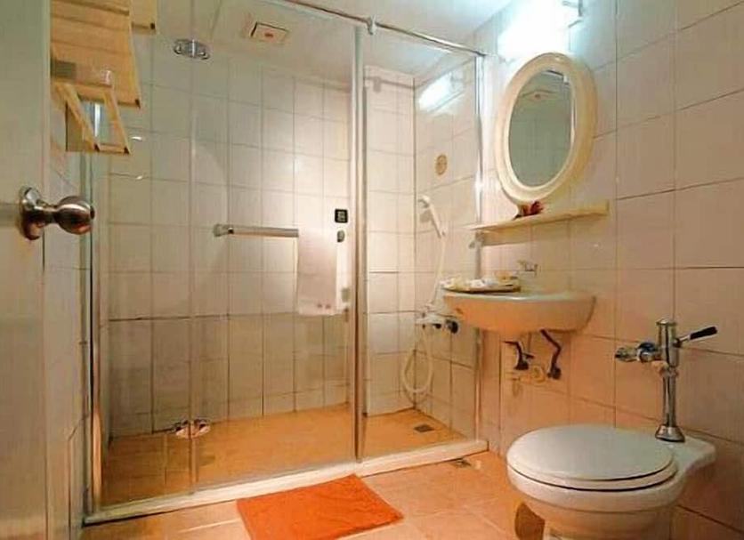 Bathroom Photo