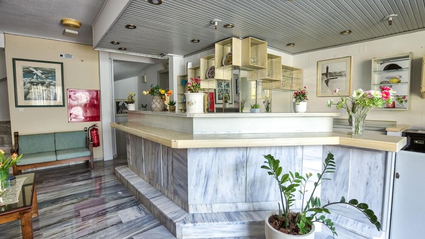 Emilia Hotel Apartments