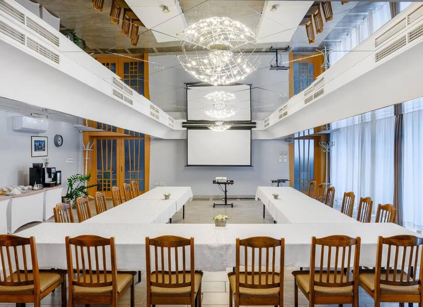 Conference room Photo