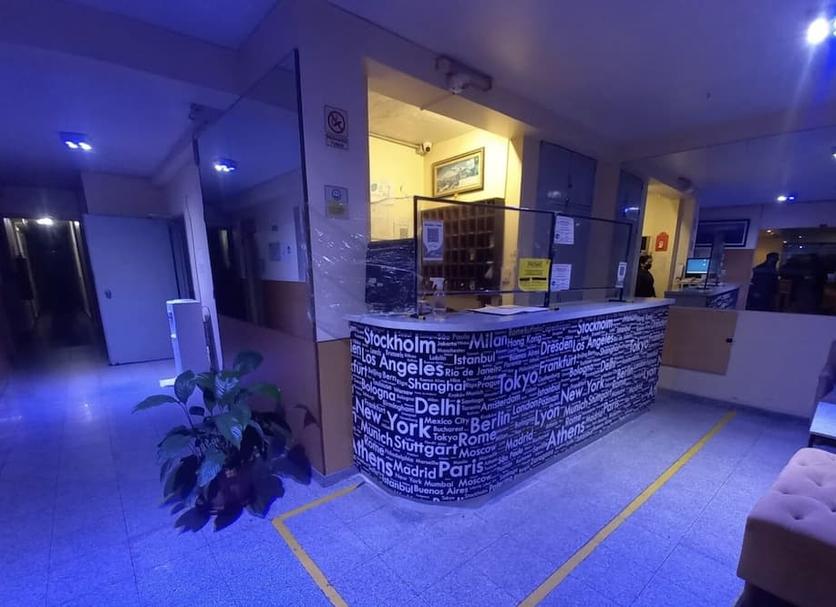 Front desk Photo