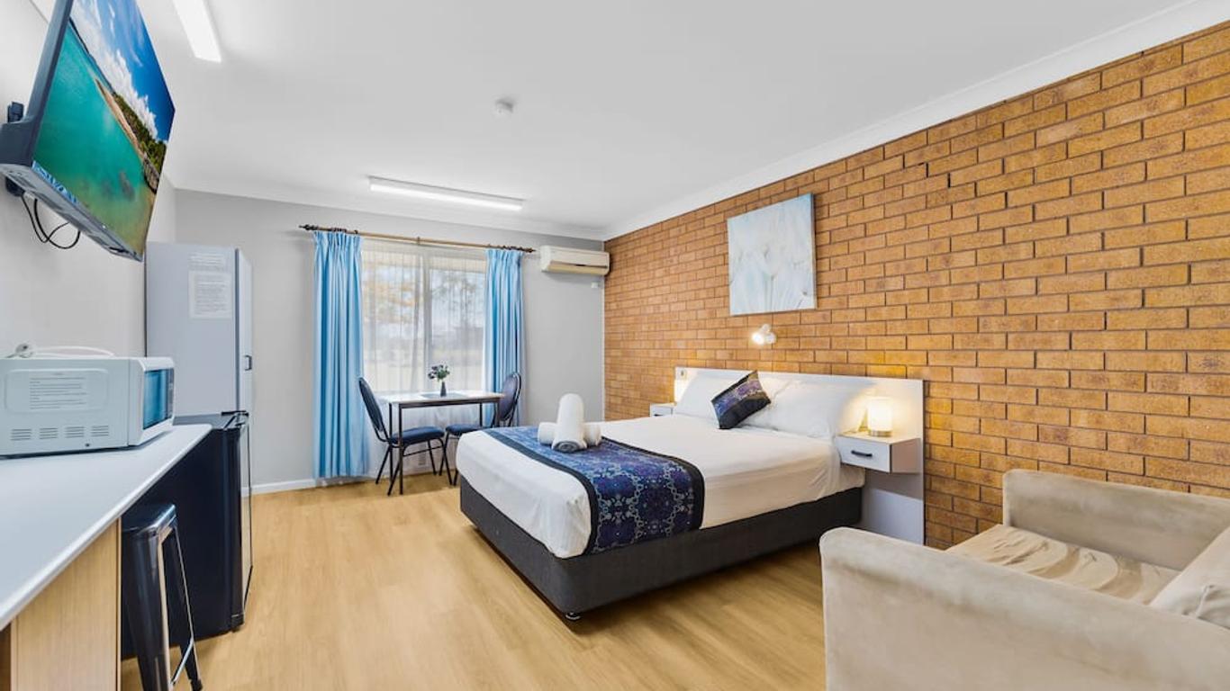 Castlereagh Motor Inn