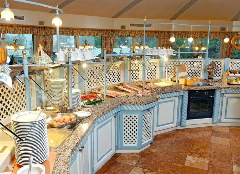 Buffet Photo
