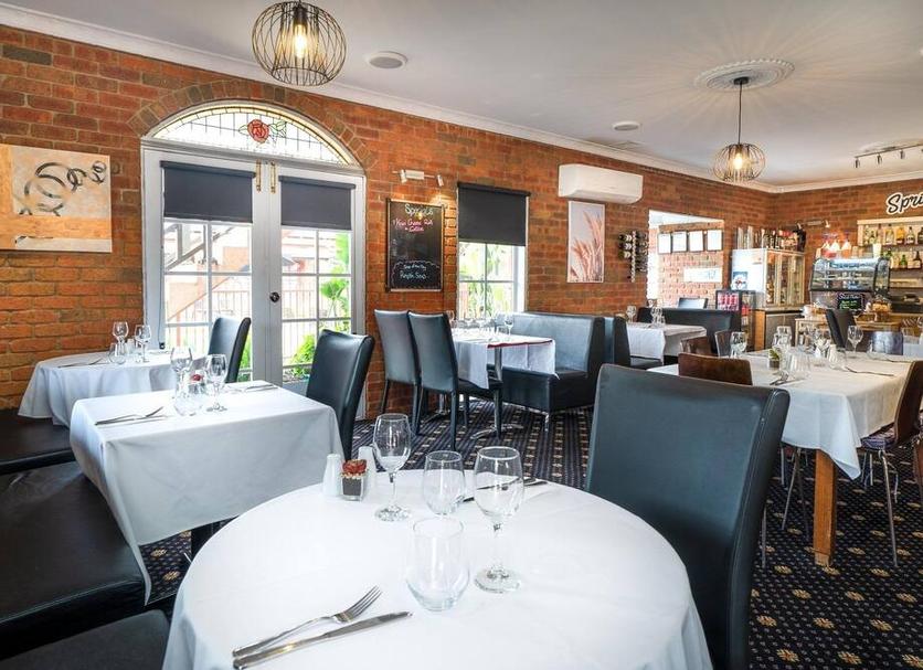 Restaurant Photo