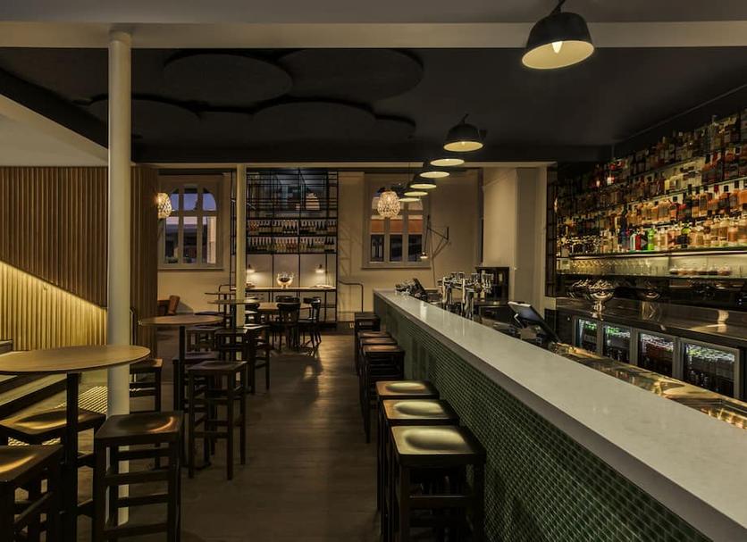 Bar Photo