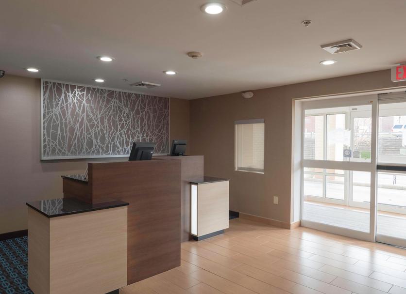 Front desk Photo