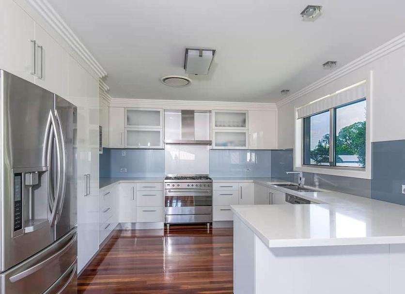 Kitchen Photo