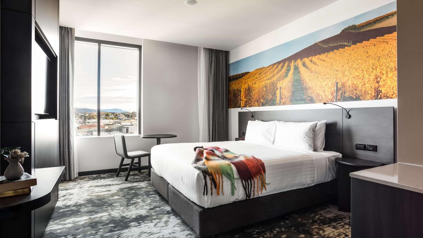 Novotel Devonport