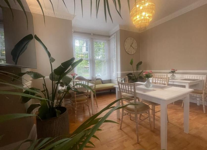 Dining room Photo