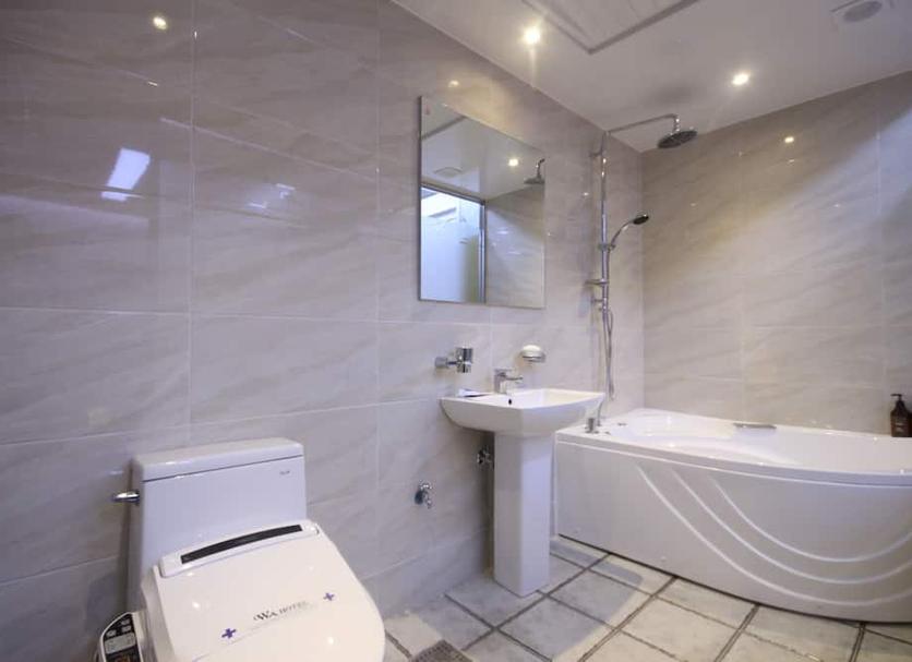 Bathroom Photo
