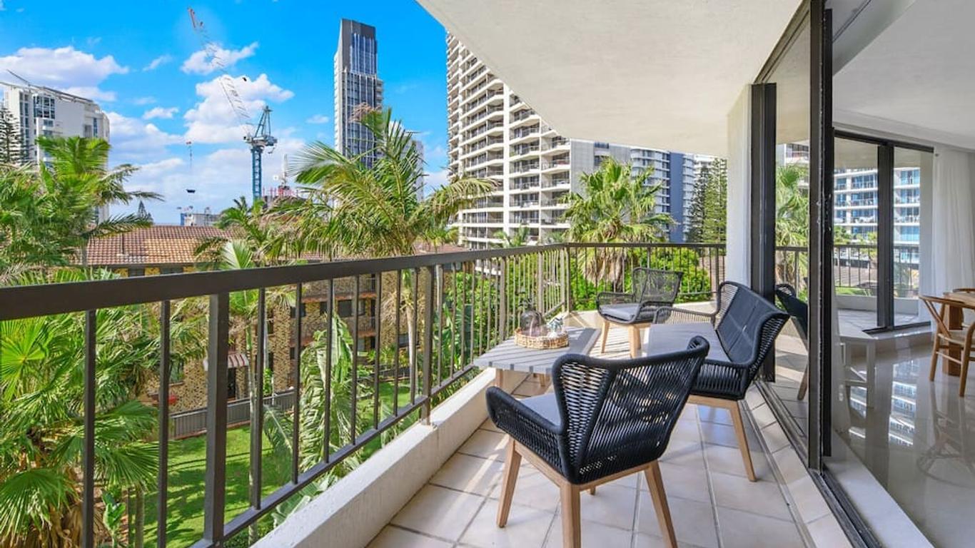 Genesis Apartments by Gold Coast Premium