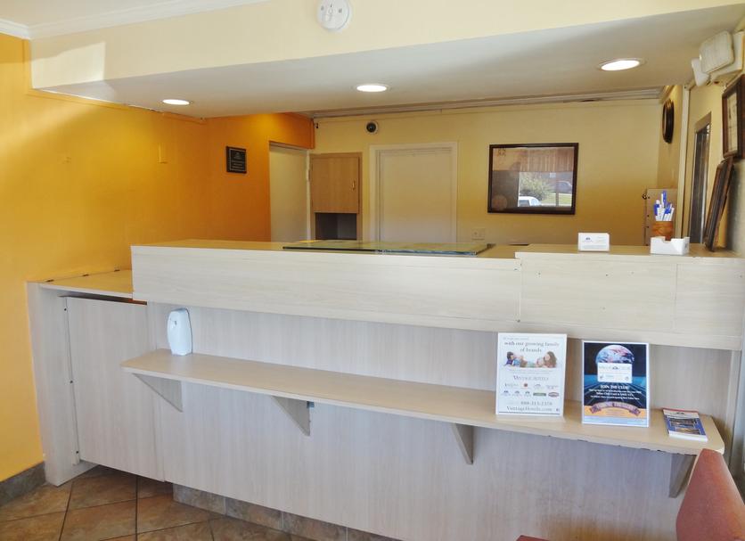 Front desk Photo