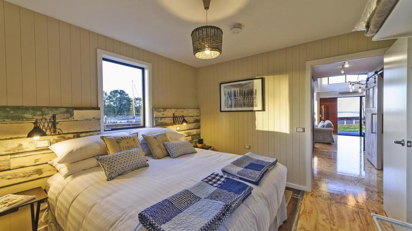 Coastal Pods Wynyard