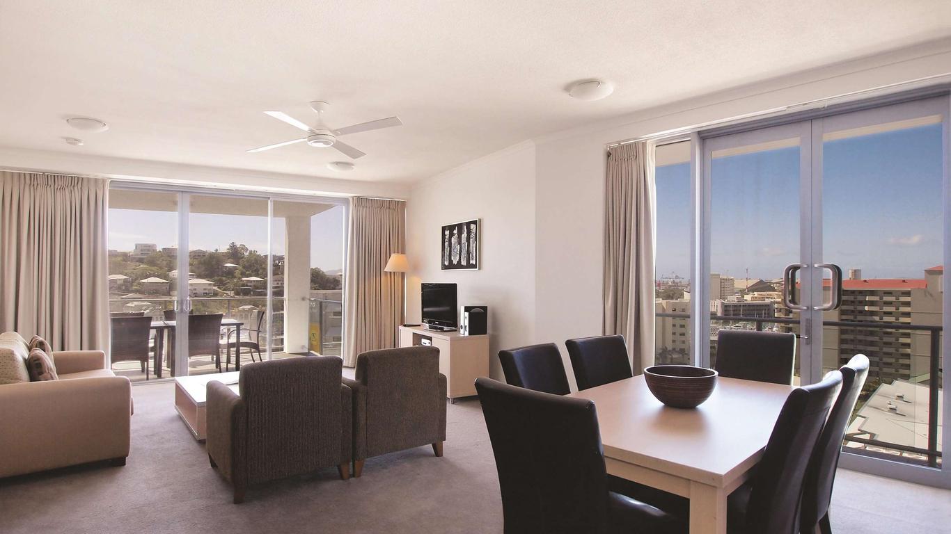 Oaks Townsville Gateway Suites