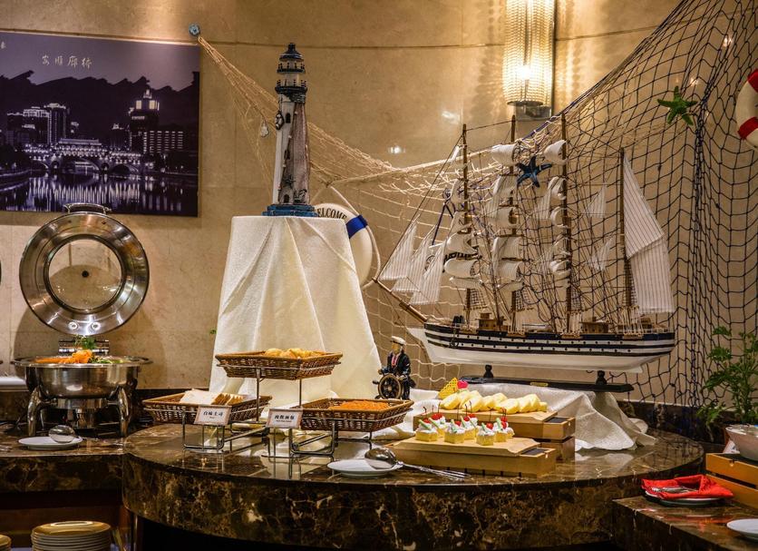 Buffet Photo