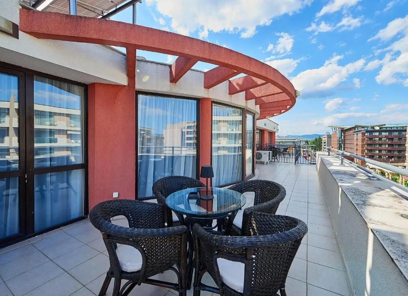 Balcony Photo