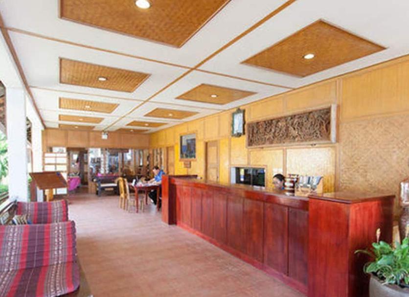 Front desk Photo
