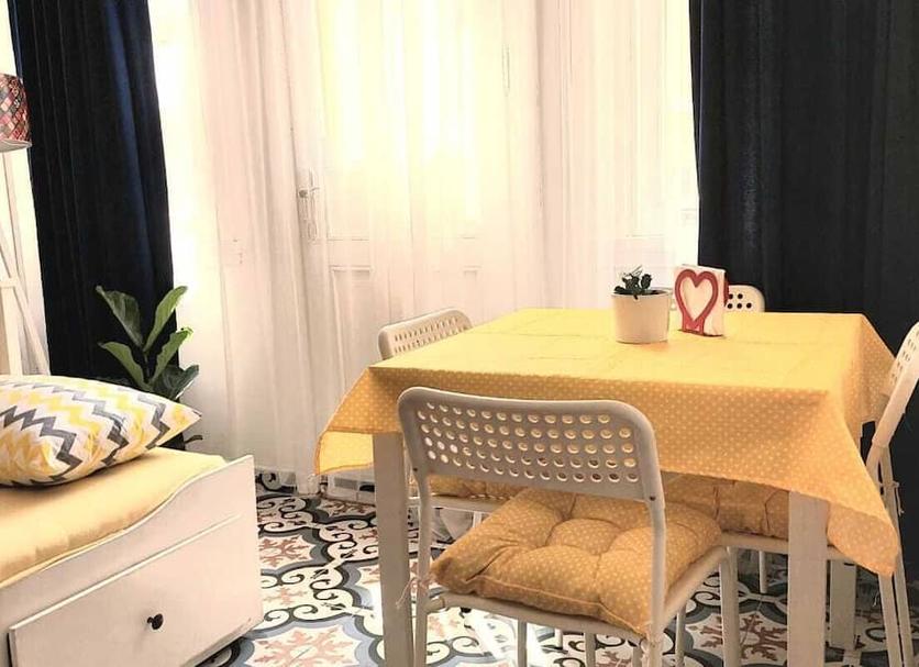 Dining room Photo