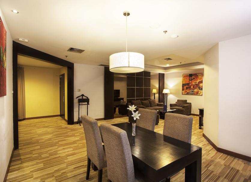 Dining room Photo