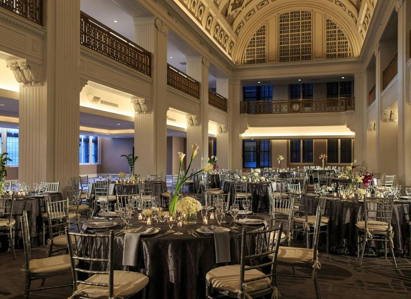 Banquet hall Photo