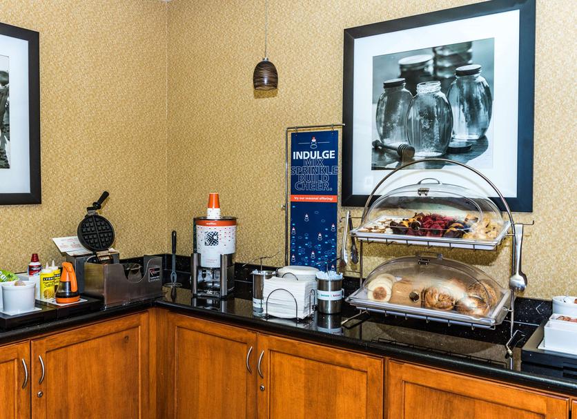 Buffet Photo