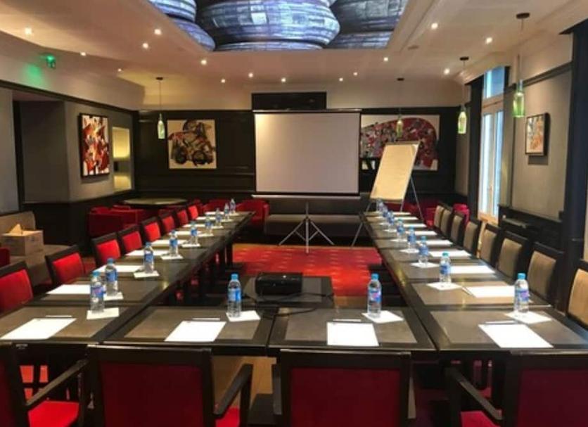 Conference room Photo