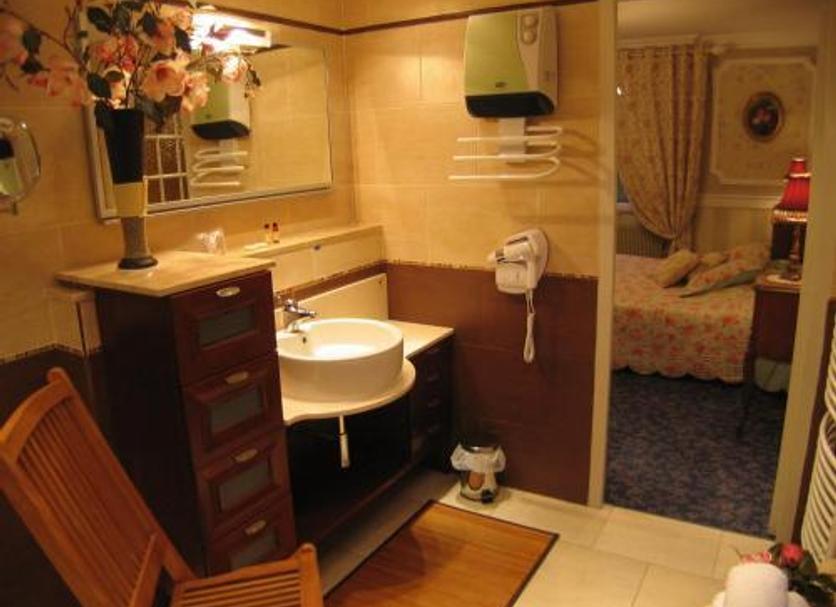 Bathroom Photo
