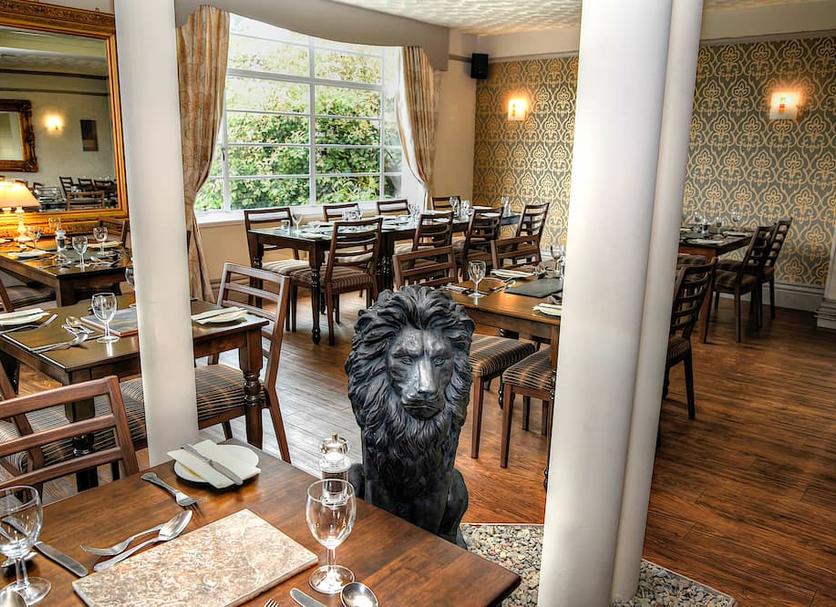 Restaurant Photo