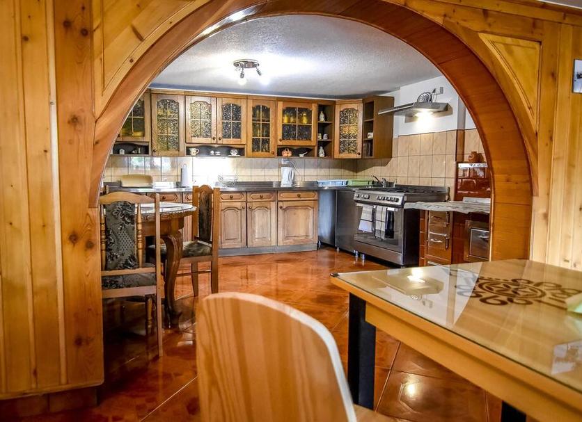 Kitchen Photo