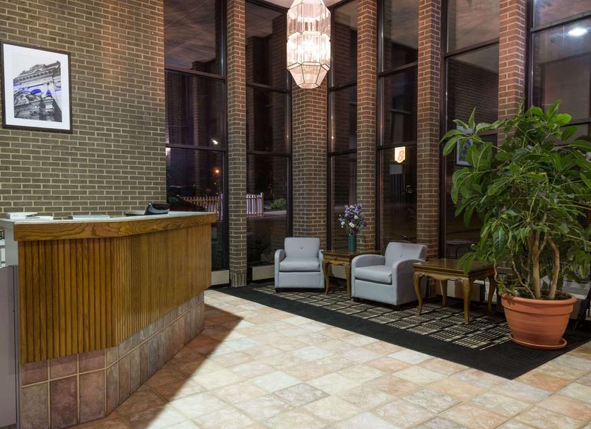 Front desk Photo