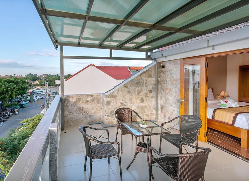 Balcony Photo