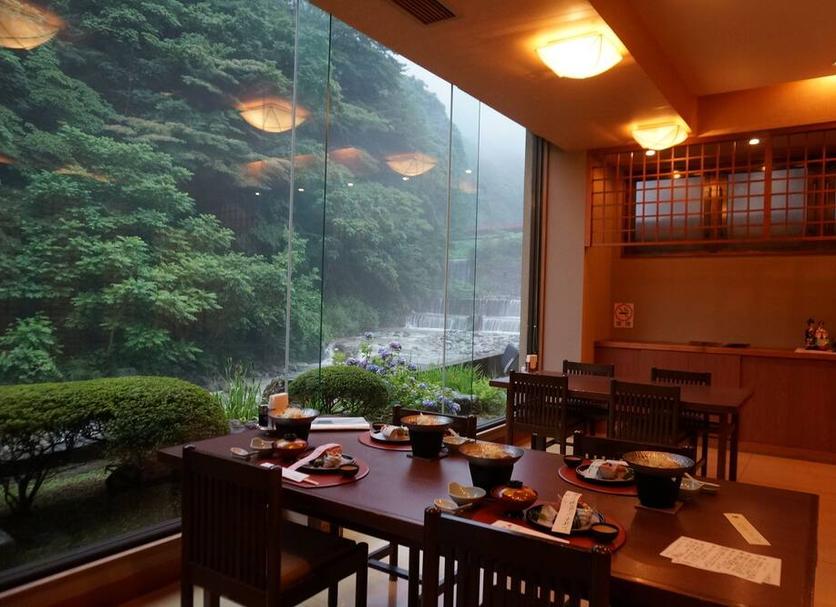 Dining room Photo