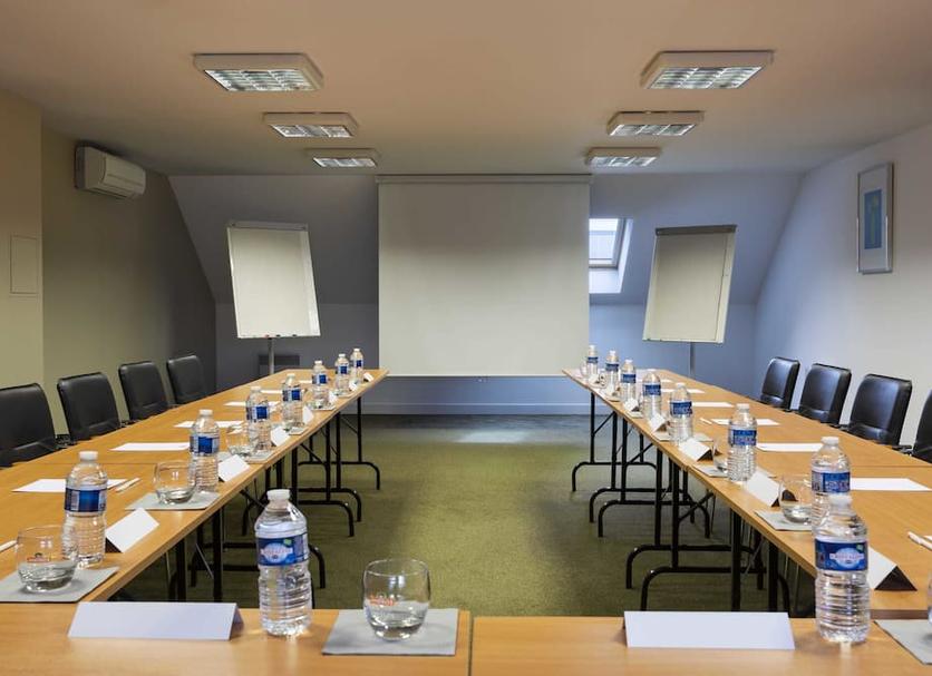 Conference room Photo