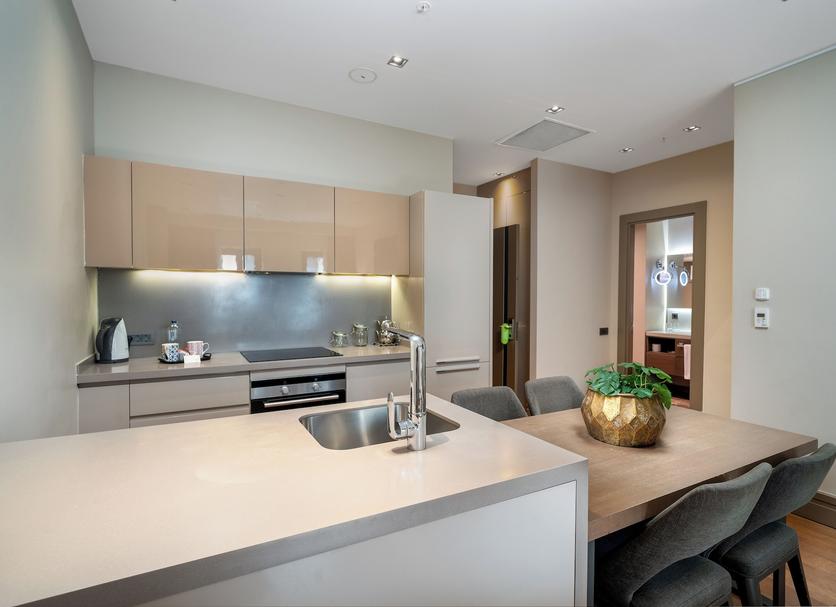 Kitchen Photo