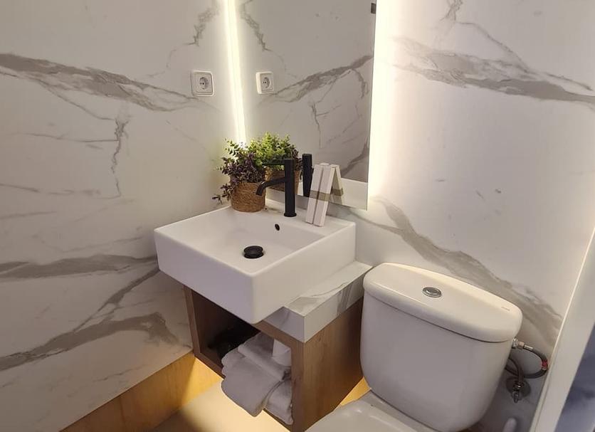 Bathroom Photo