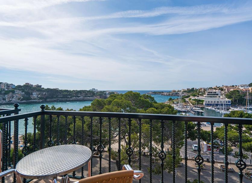 Balcony Photo