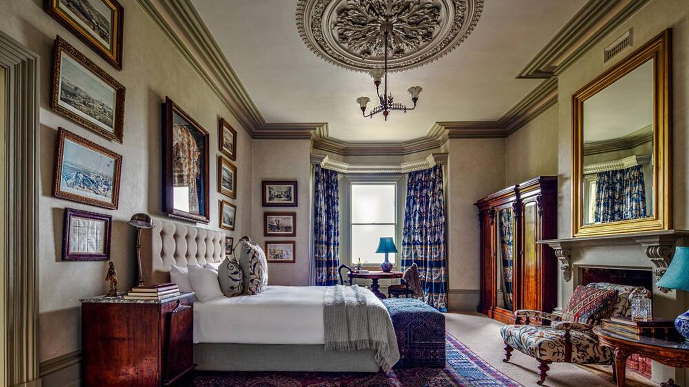 The Corinda Collection