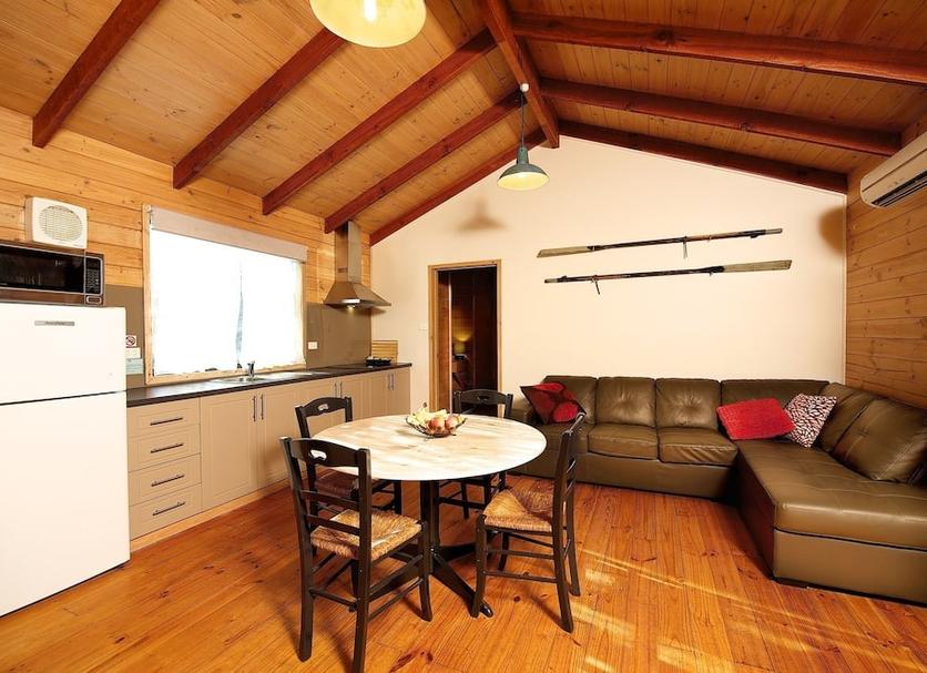 Dining room Photo