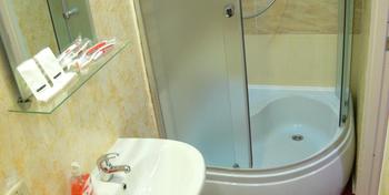 ApartHotel Dom - Odessa - Bathroom